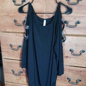 Black Sleeveless Top with Chain Detail
